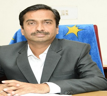 Dr. Jayesh V. Deshkar, dean/principal of Sardar Vallabhbhai Patel Institute of Technology, Vasad