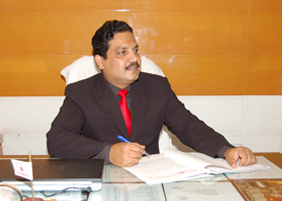 Dr. Atul C. Waghmare, dean/principal of Umrer College of Engineering, Umrer